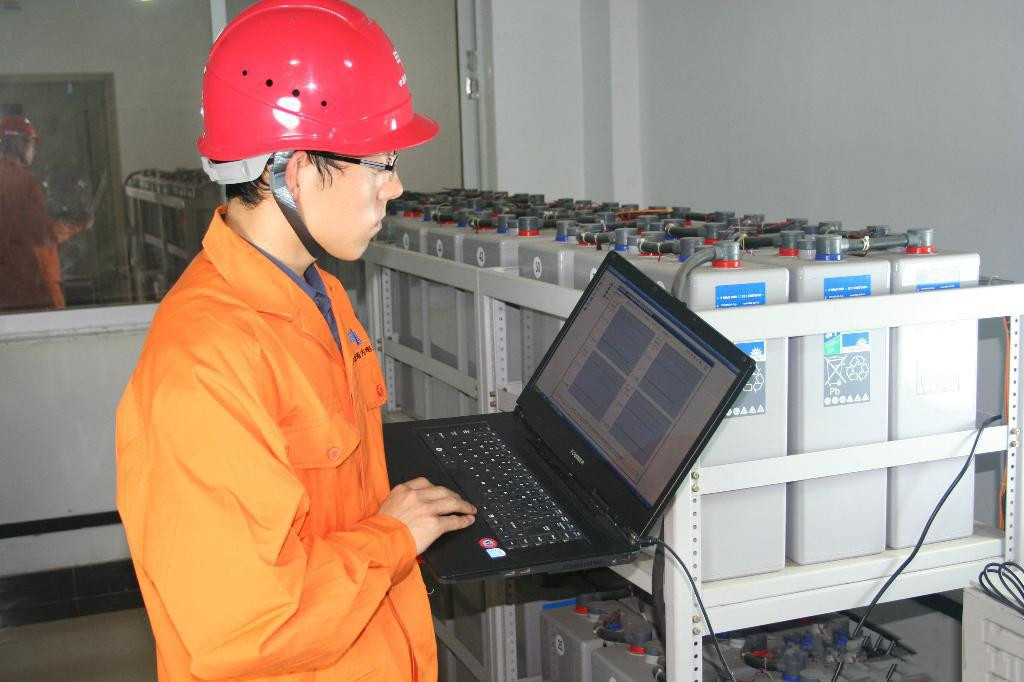 精確測(cè)量蓄電池內(nèi)阻方法，如何選擇合適的內(nèi)阻儀？