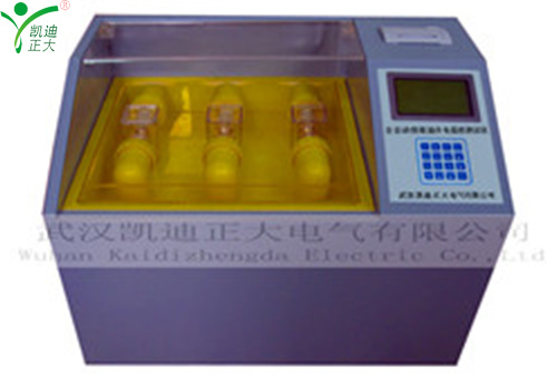 三油杯絕緣油耐壓測試儀技術(shù)特點是？